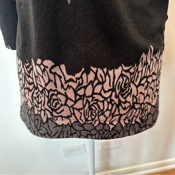 Frank Lyman Knit Cowl Neck Mauve & Black Floral Print Sweater Women’s size 8 - Picture 6 of 9